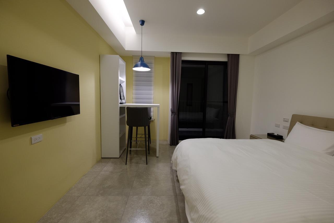 Moonlit Seaview Homestay Donghe Exterior photo