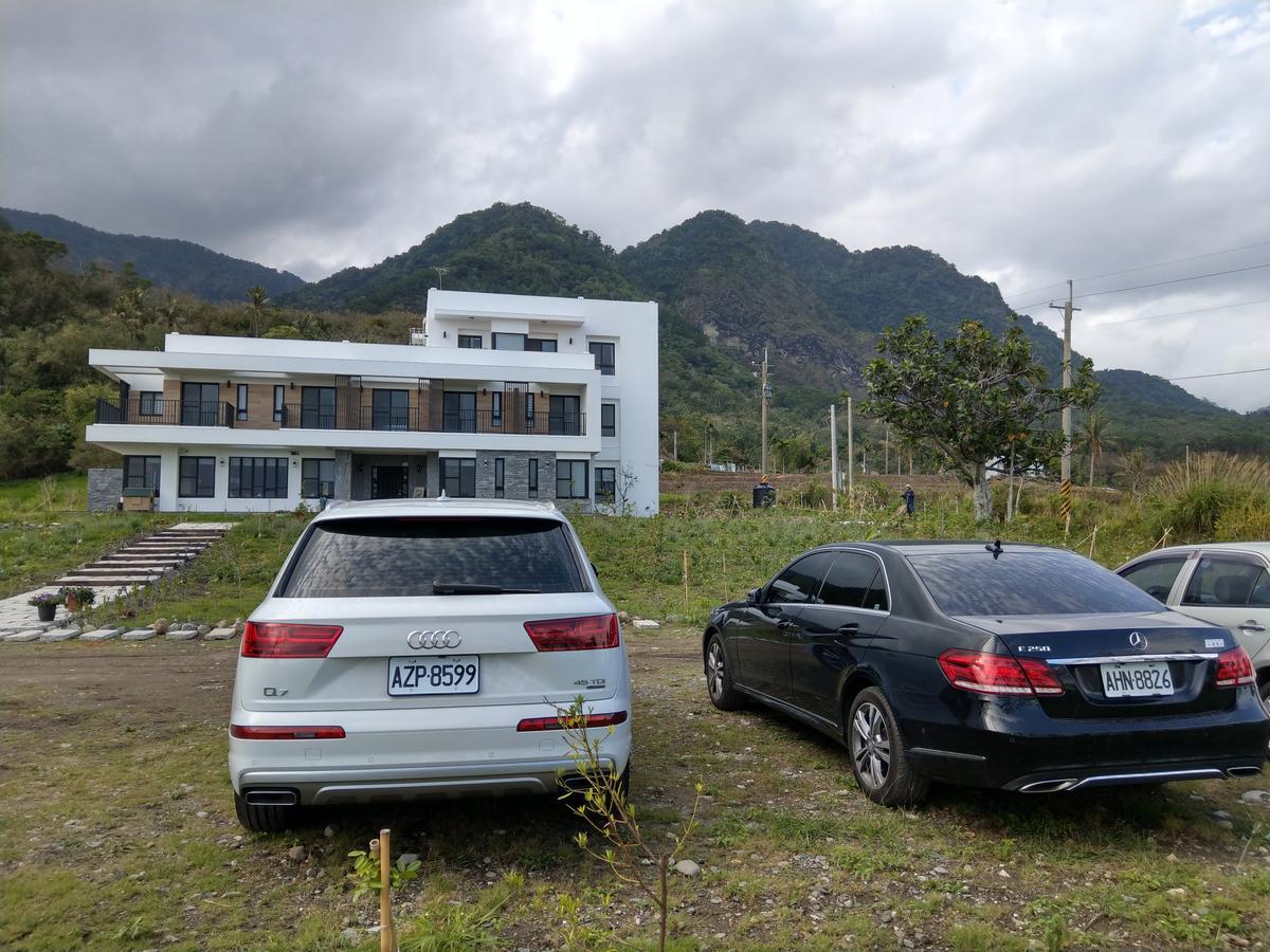Moonlit Seaview Homestay Donghe Exterior photo