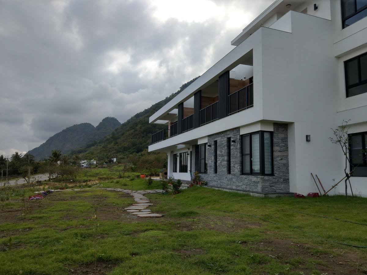 Moonlit Seaview Homestay Donghe Exterior photo